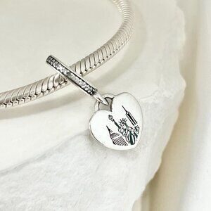 Pandora New York City NYC Statue of Liberty Heart Dangle S925 Silver Charm